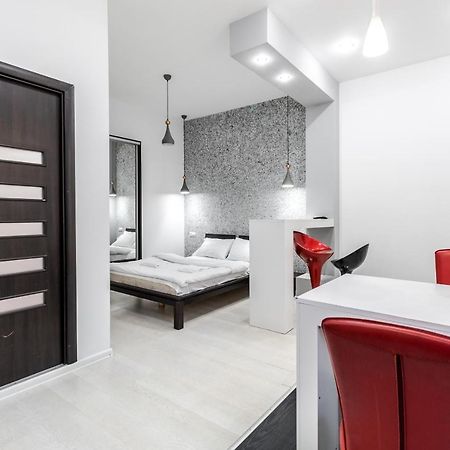Black And Red Squares Apartment Liov Exterior foto